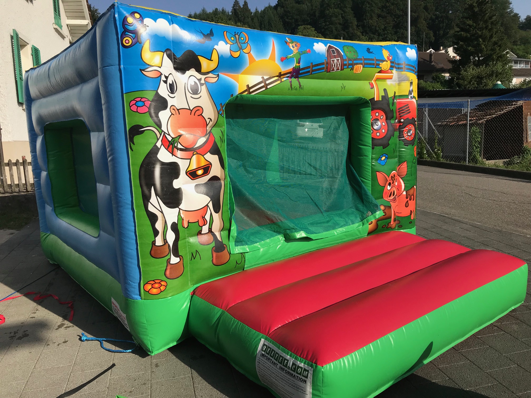 Ballpool Farm mieten bei Axess