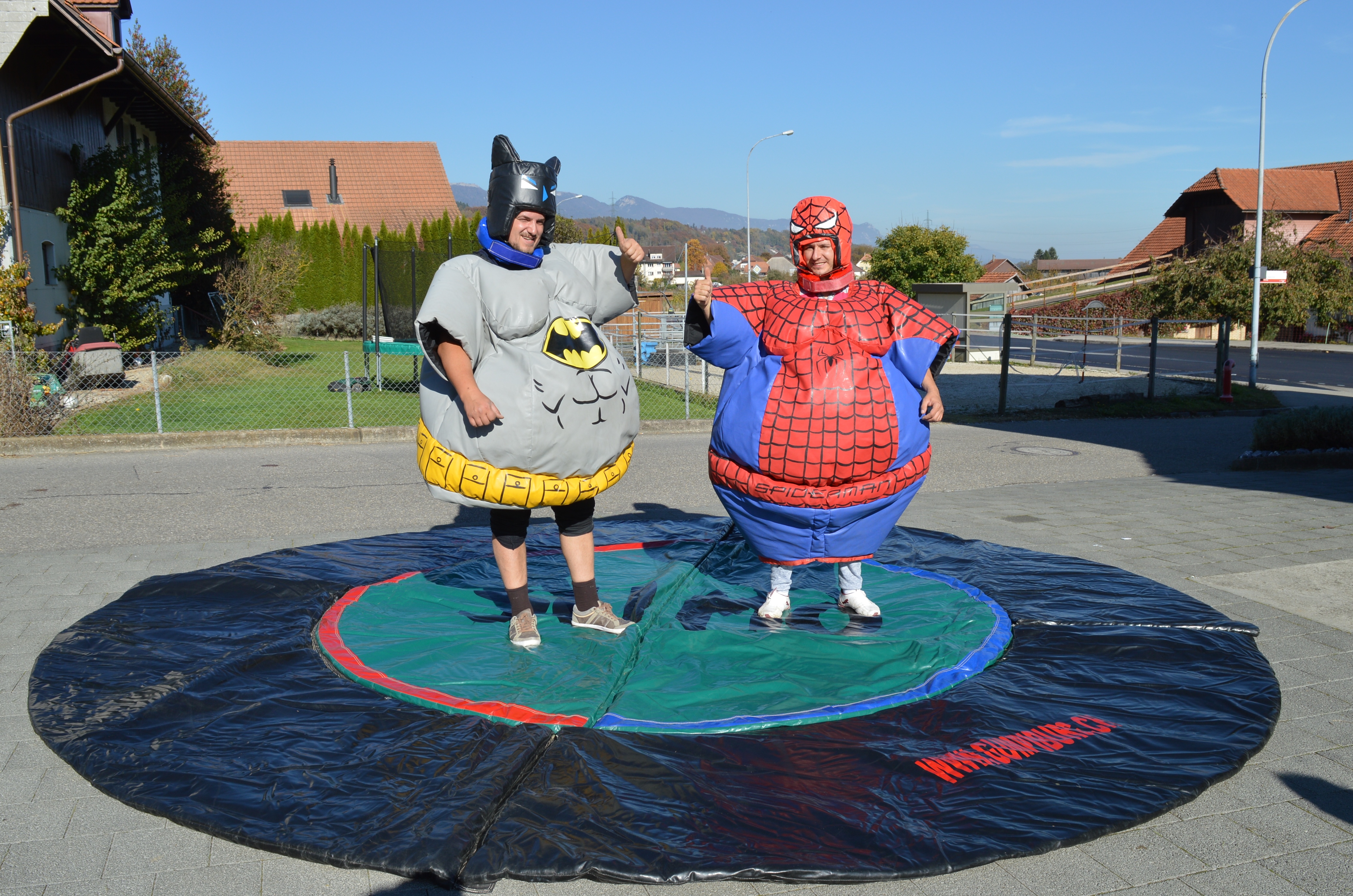 Sumo Ringen Mieten 2 mieten bei Axess
