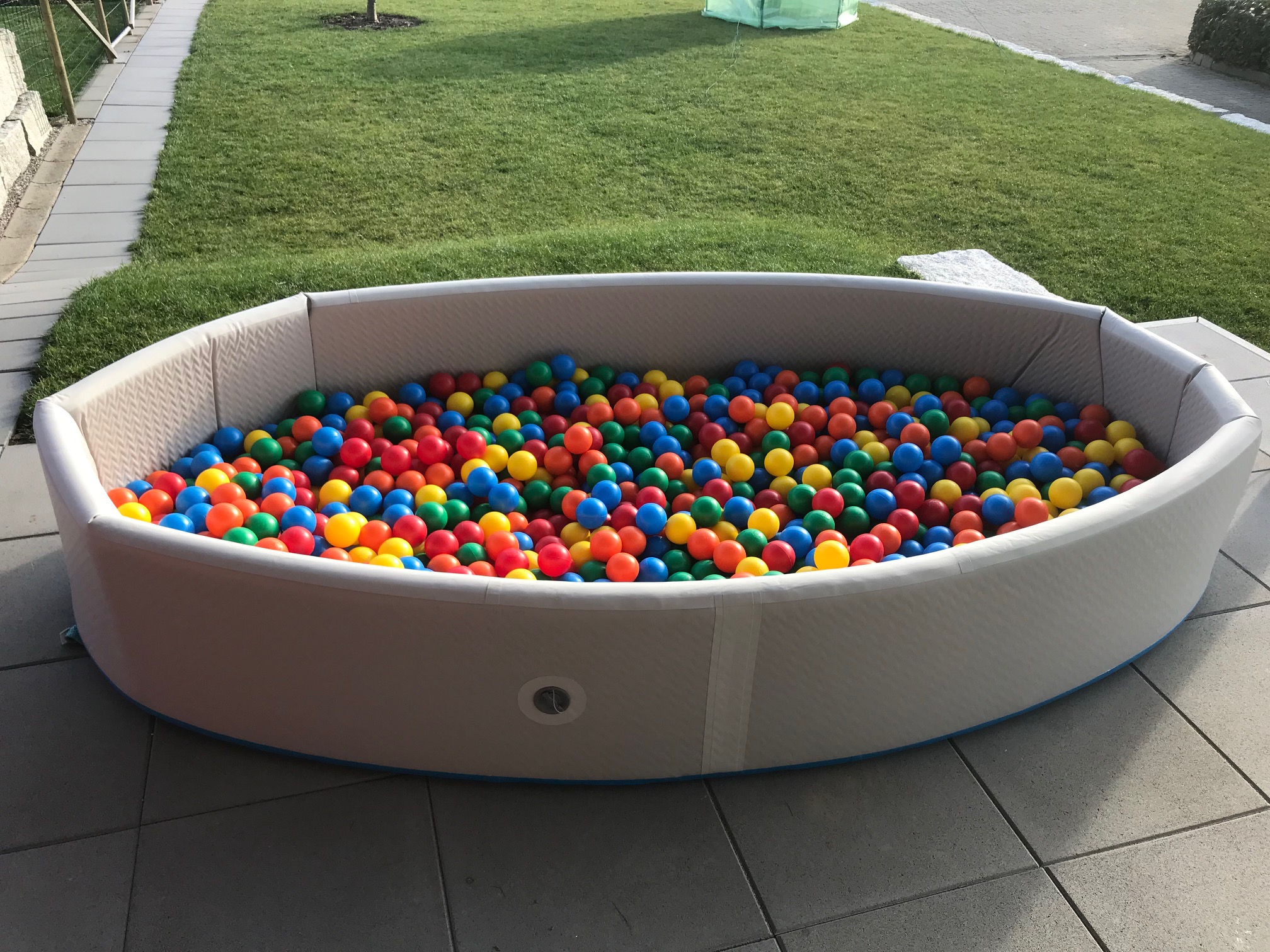 Ballpool mieten bei Axess
