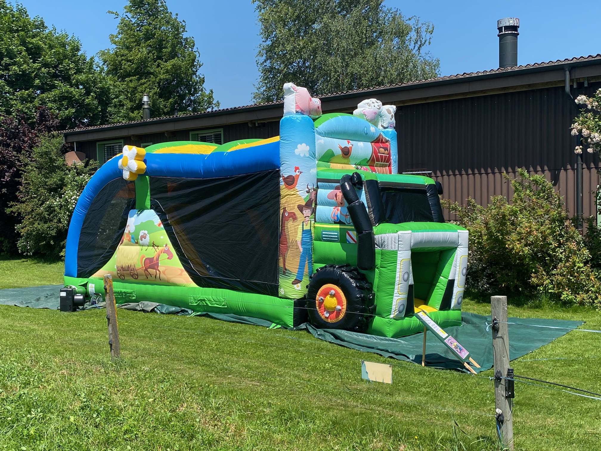 Hindernisbahn Farm mieten bei Axess
