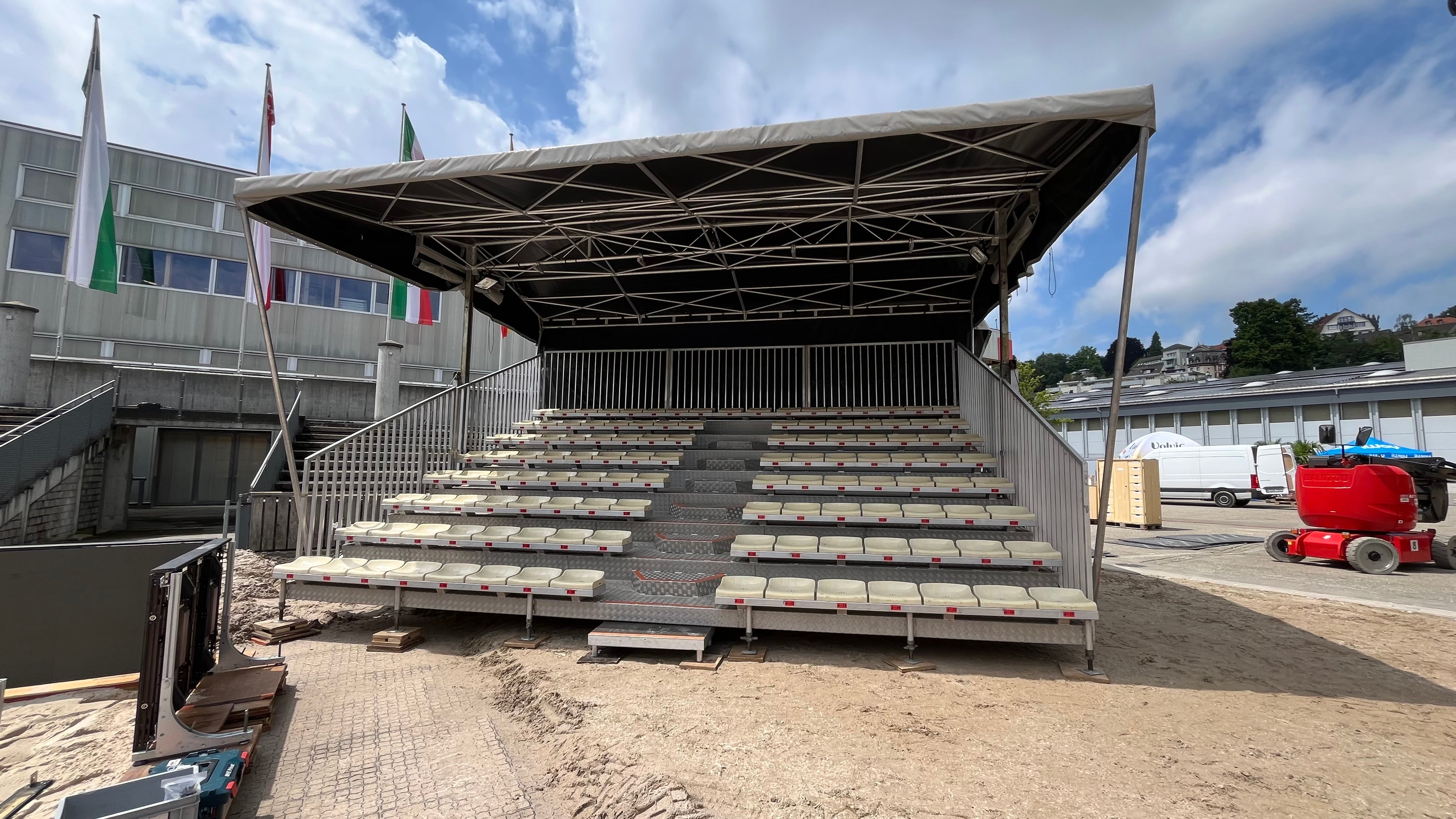 Mobile Tribüne Bravo 122 mieten – 122 Sitzplätze für Events – 4