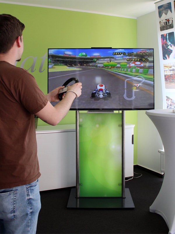 Spielstation mit  interaktiver Spielkonsole mieten