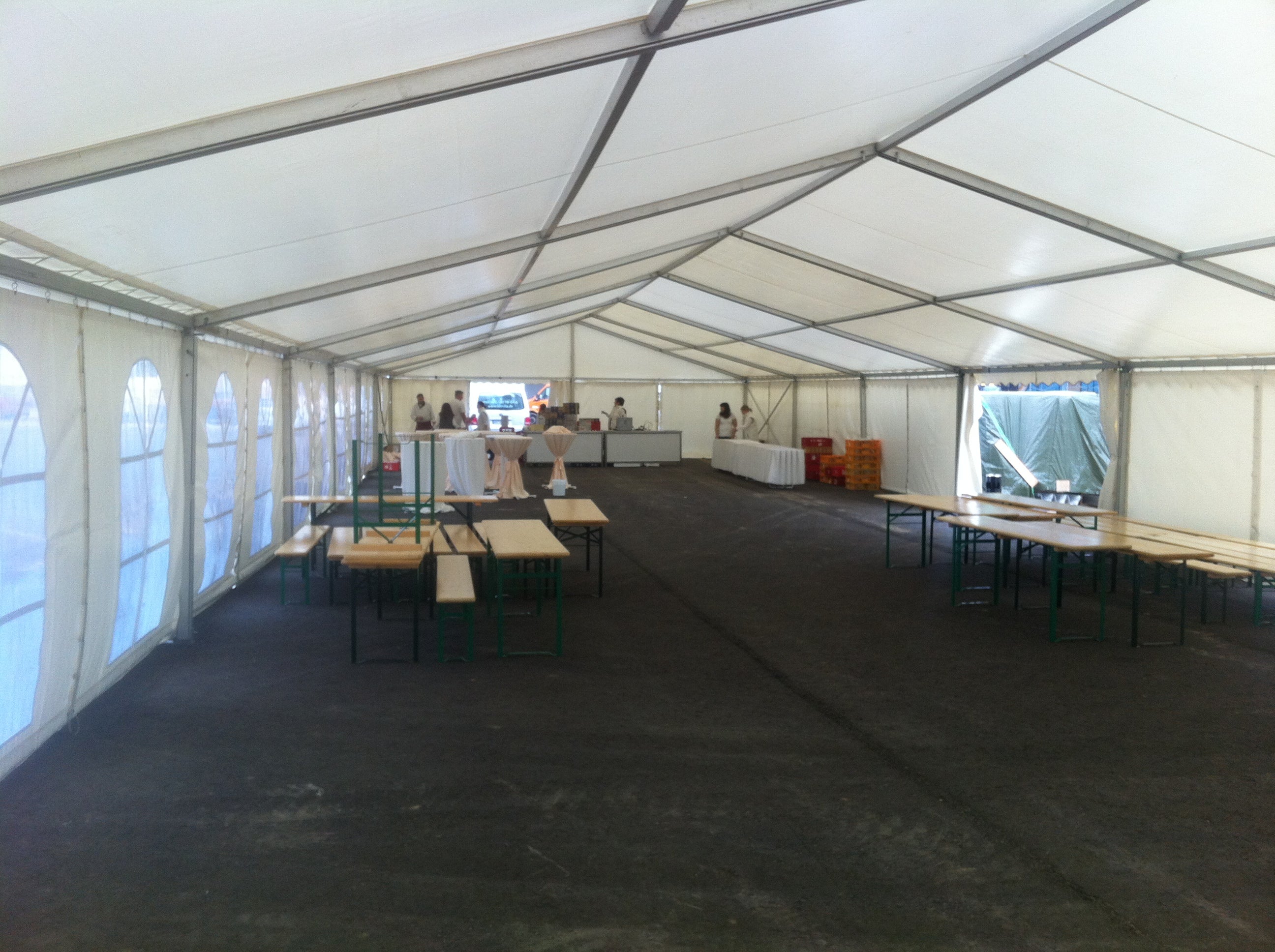 Festzelt 10 x 5 m mieten – verlängerbares Partyzelt inkl. Auf- & Abbau – 3