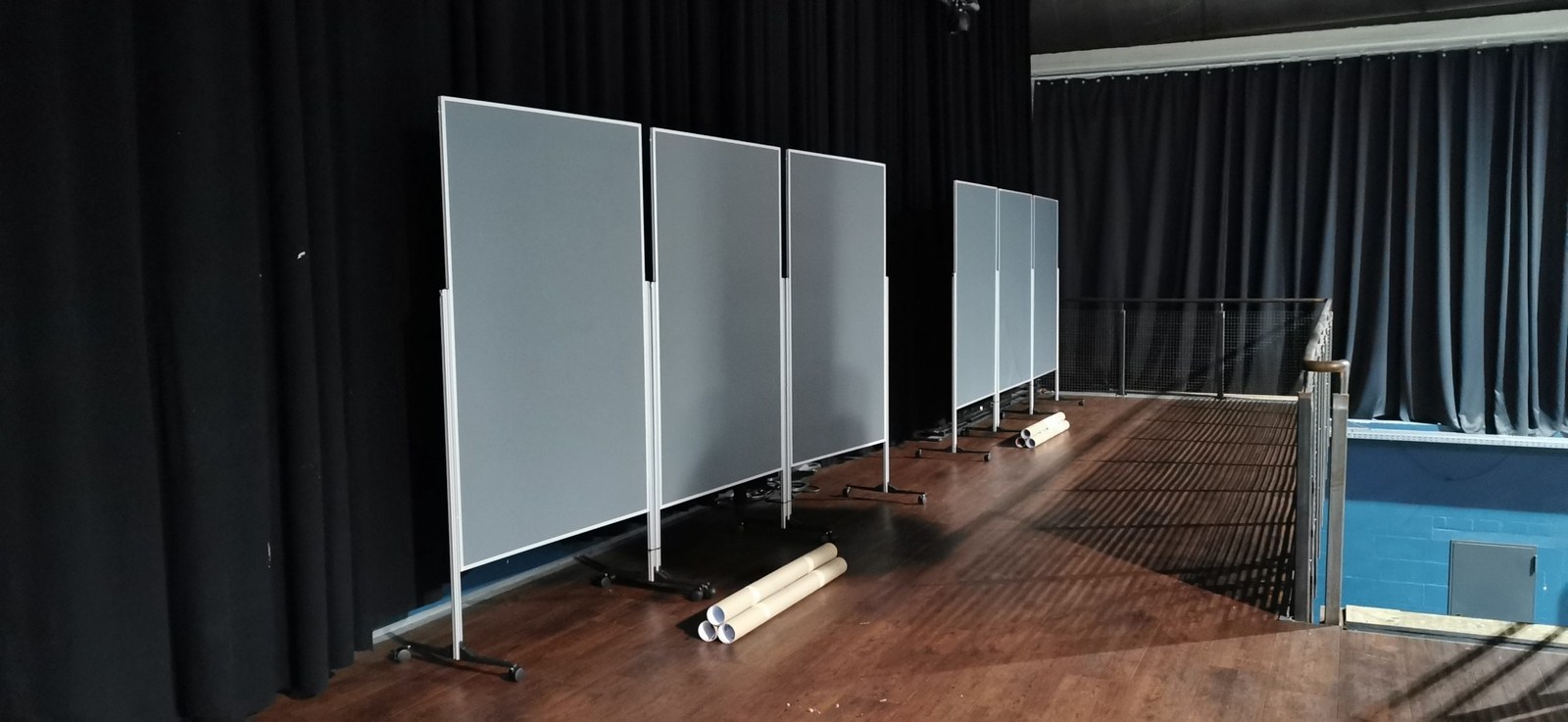 Design Stellwand (XL) – Trennwand mieten in Wesel – Mietartikel