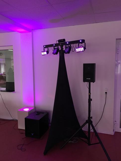 Musik- & Lichtanlage mieten für ca. 25 Gäste – JBL PartyBox 310, Lichteffekt & Nebelmaschine – 3