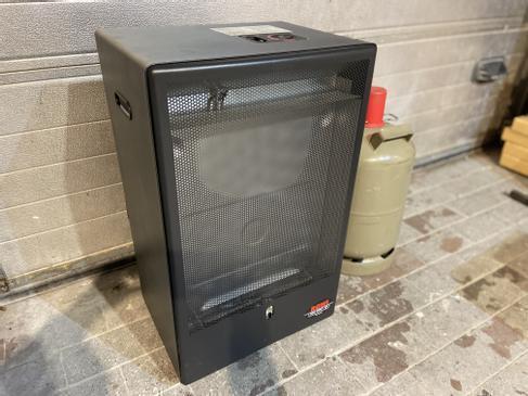 Gas-Heizofen Blue Flame 4200 W mieten – Zeltheizung & Baustellenheizung inkl. Gasflasche & Gas