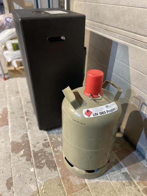 Gas-Heizofen Blue Flame 4200 W mieten – Zeltheizung & Baustellenheizung inkl. Gasflasche & Gas – 3