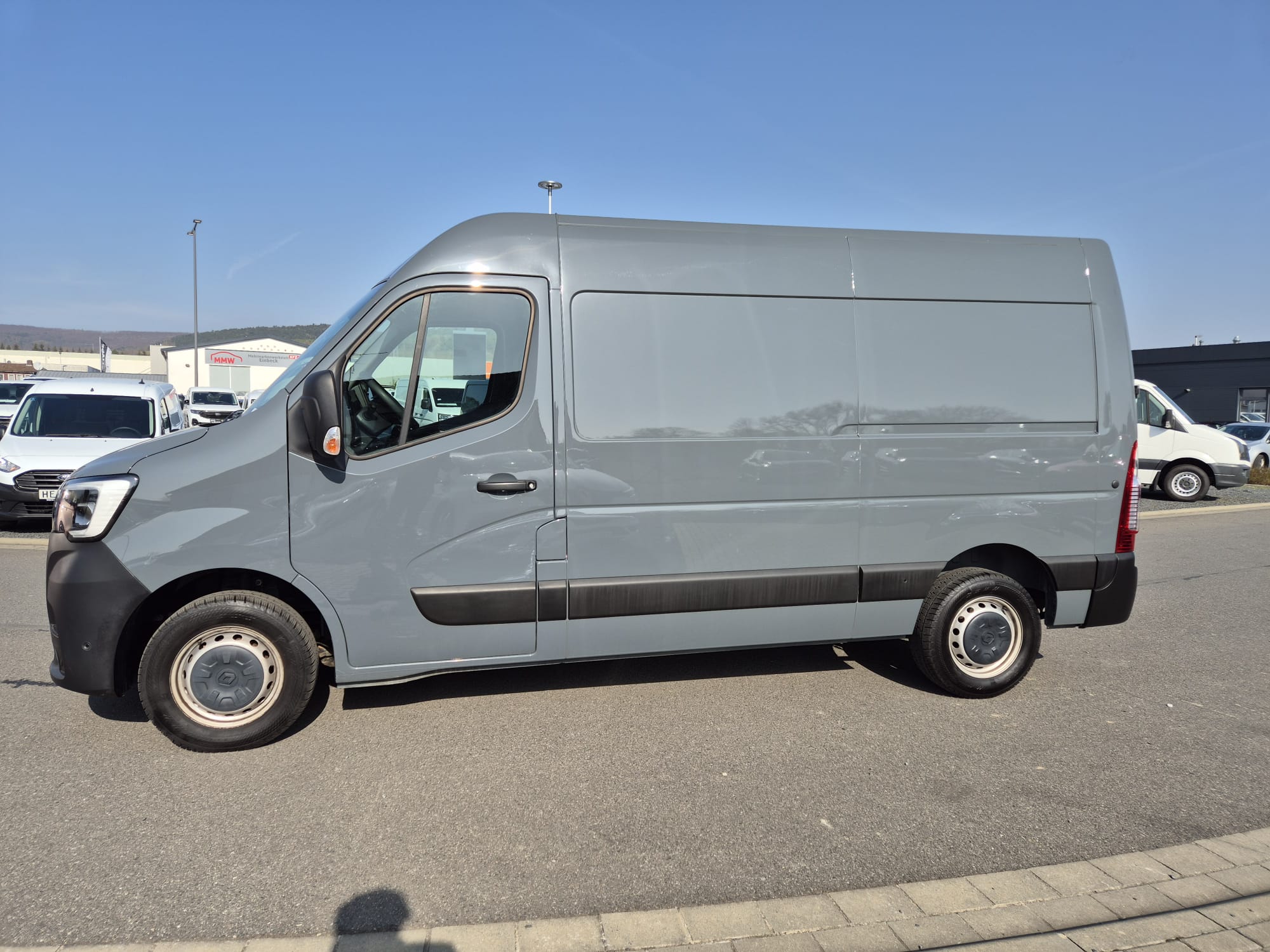 Renault Transporter L2 H2 Diesel mieten – Transporter für Umzug & Transport – 3