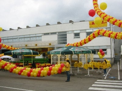 Ballongirlande / Ballondeko mieten – Luftballon-Dekoration je Meter