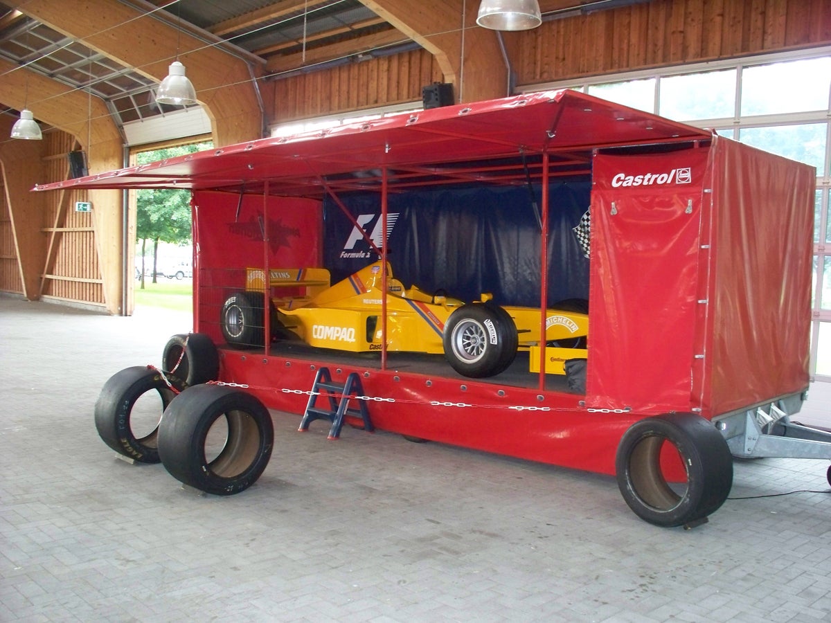 Formel 1 Simulator mieten – auf Anhänger, blitzschneller Aufbau – 2