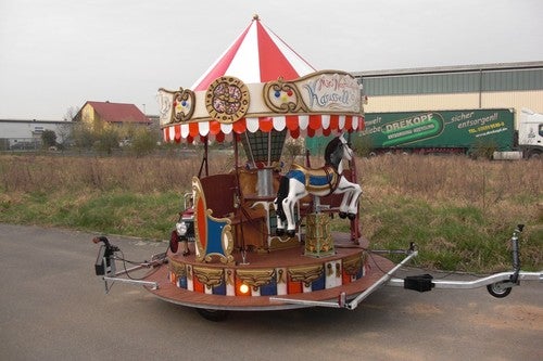 Nostalgie-Karussell mieten – 2,5 m, 8–10 Plätze für Kinder – 3