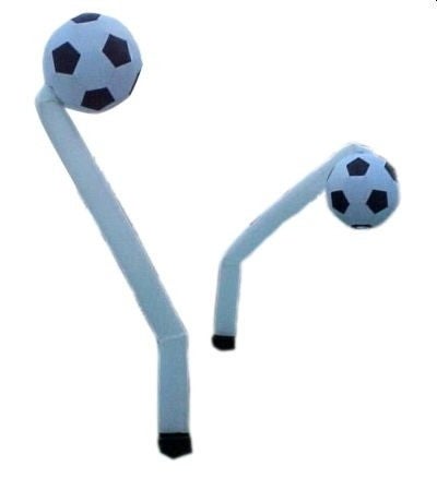 Skydancer Fußball mieten – 5 m hohe Werbefigur im Wind – 2