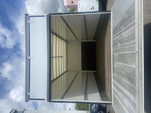 LKW mieten: Mercedes-Benz Atego 818 Koffer, 7,49 t, Euro 6, Automatik, Ladebordwand – 3