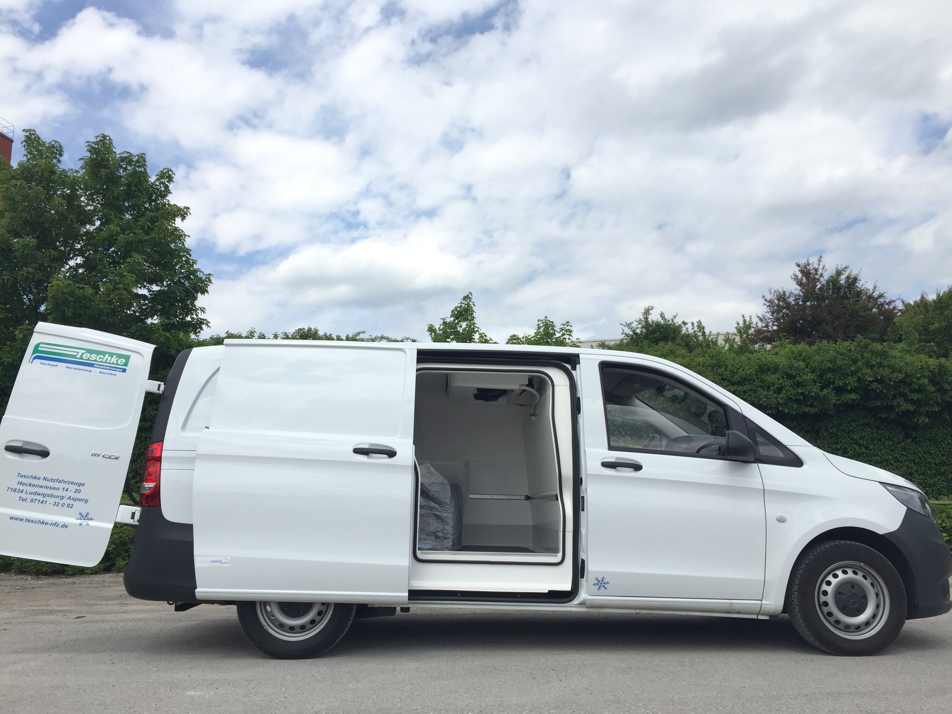 Kühlfahrzeug mit Standkühlung mieten: Mercedes-Benz Vito 111 CDI Maxi, Euro 6, in Ludwigsburg & Stuttgart – 2