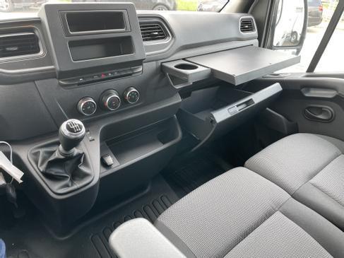 Transporter mieten: Renault Master Euro 6 oder MB Sprinter 313 CDI, Kastenwagen L2-L4, 3,5 t – 3