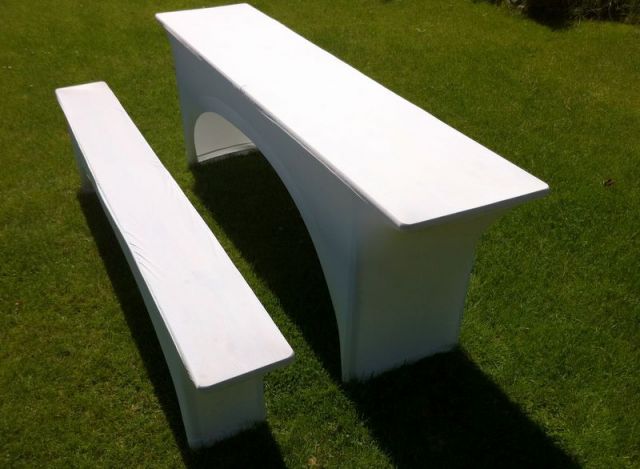 Bierzeltgarnitur mieten – Festzeltgarnitur mit Tisch & 2 Bänken (220 cm) – 2