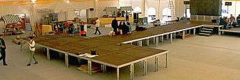 Bühne & Bühnenpodest mieten – modulares Podestsystem 2,00 x 1,00 m für Events – 3