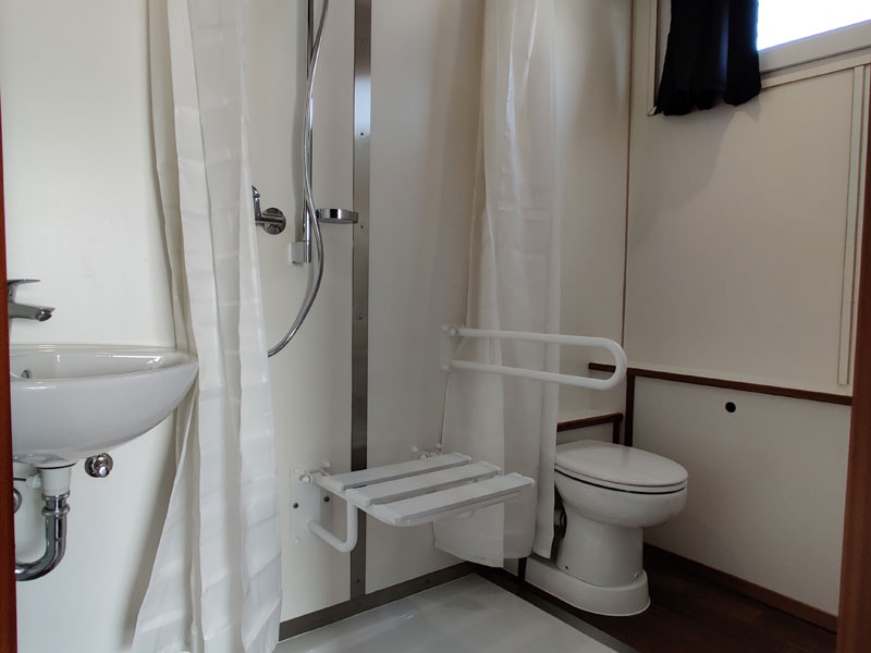 Hausboot Sauna-Hausboot – barrierefrei mieten – 4