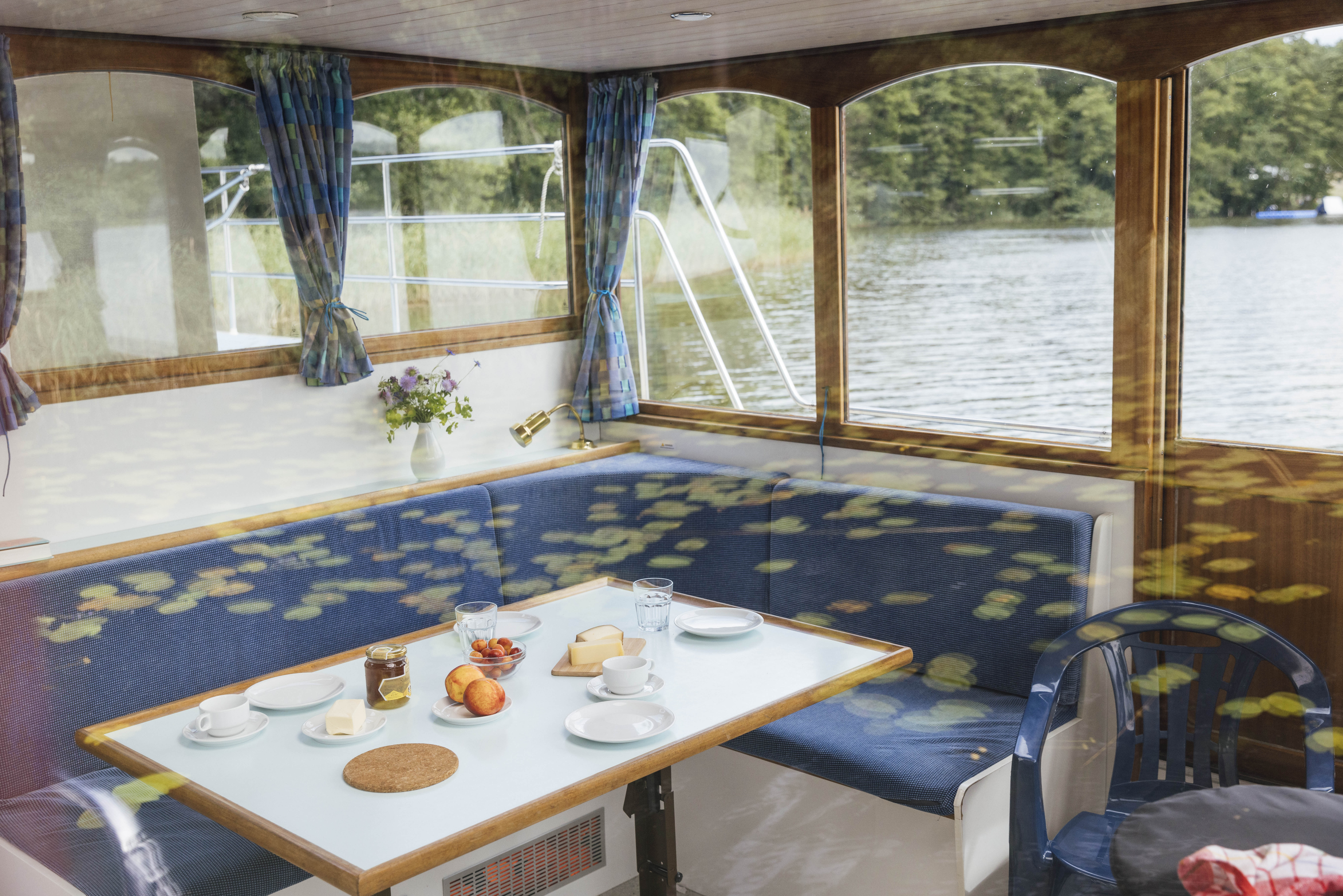 Hausboot Kormoran 1500 mieten – Thumbnail 6