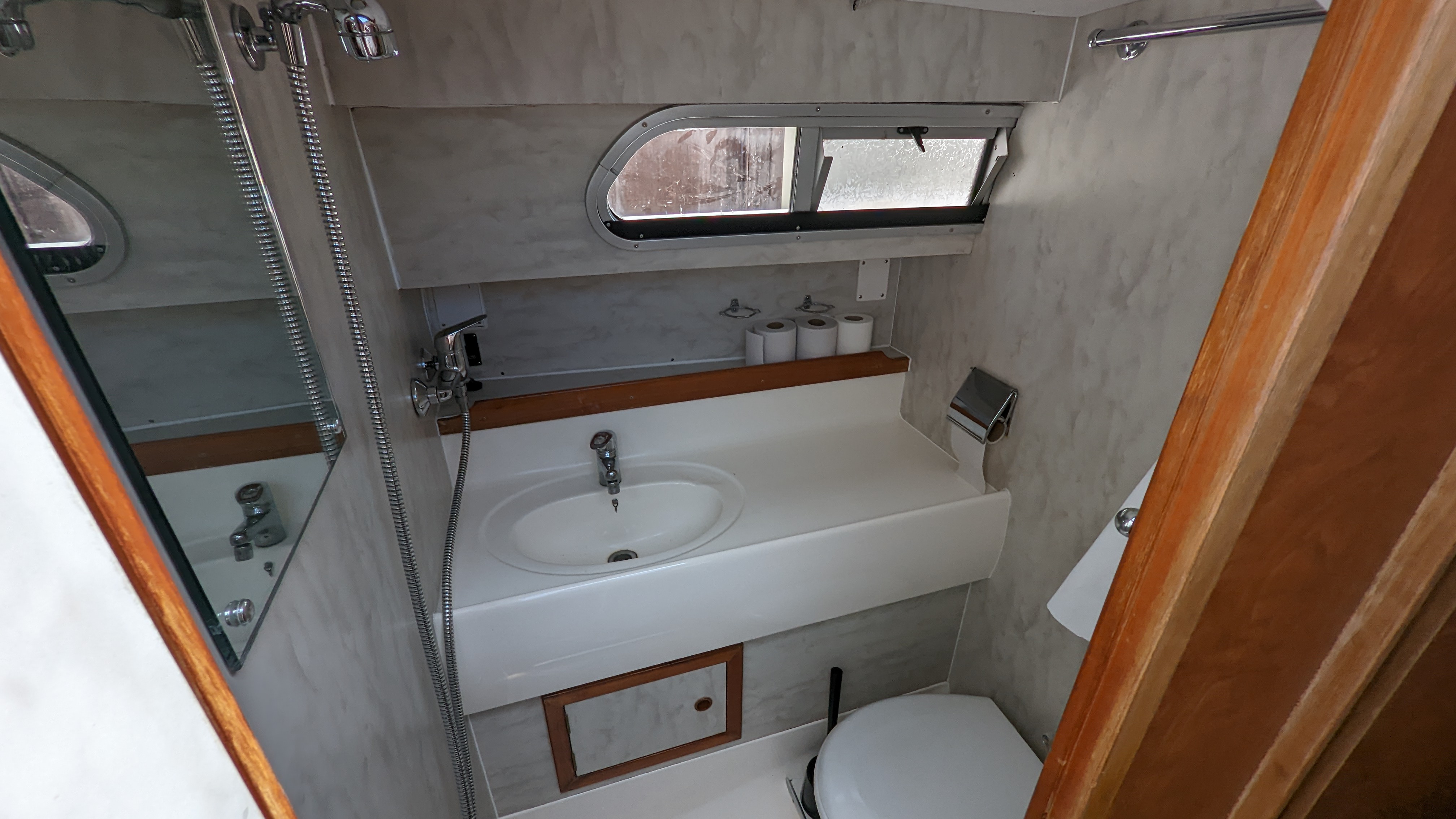 Boot Haines 1070 mieten – 2