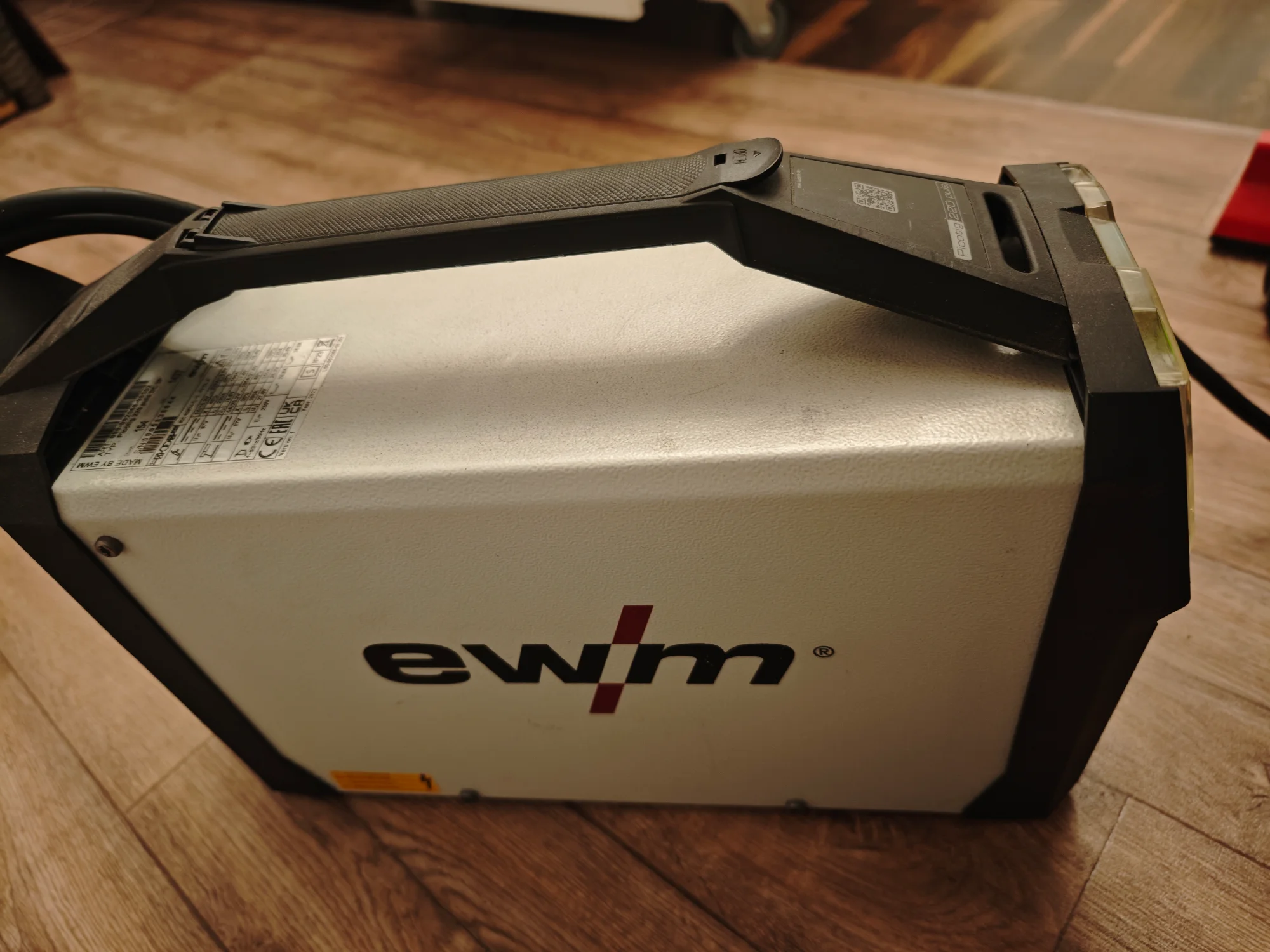 EWM Picotig 220 Puls – 2