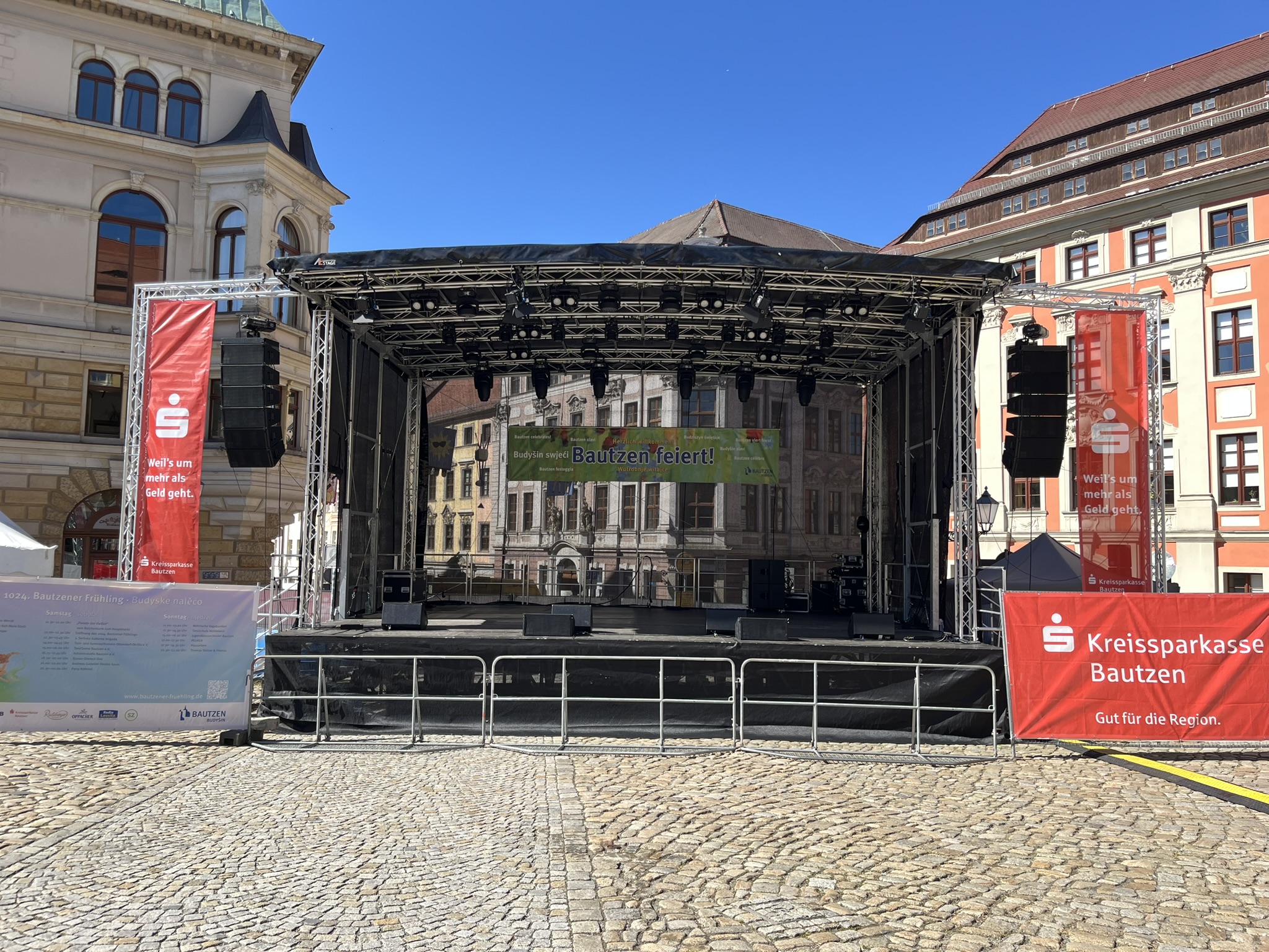 Mobile Bühne OpenAir Stage 10x8m 10x6m 8x6m Trailerbühne (48m², 60m² & 80m²) – 4