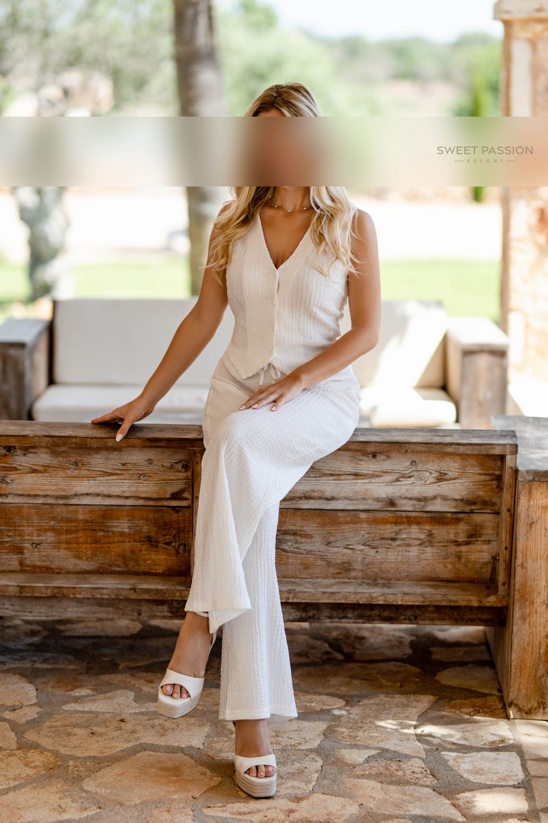 Isabella – 4