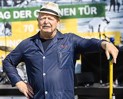 Sachsenmeyer - Comedian / Kabarettist - Spaß frei Haus – 3