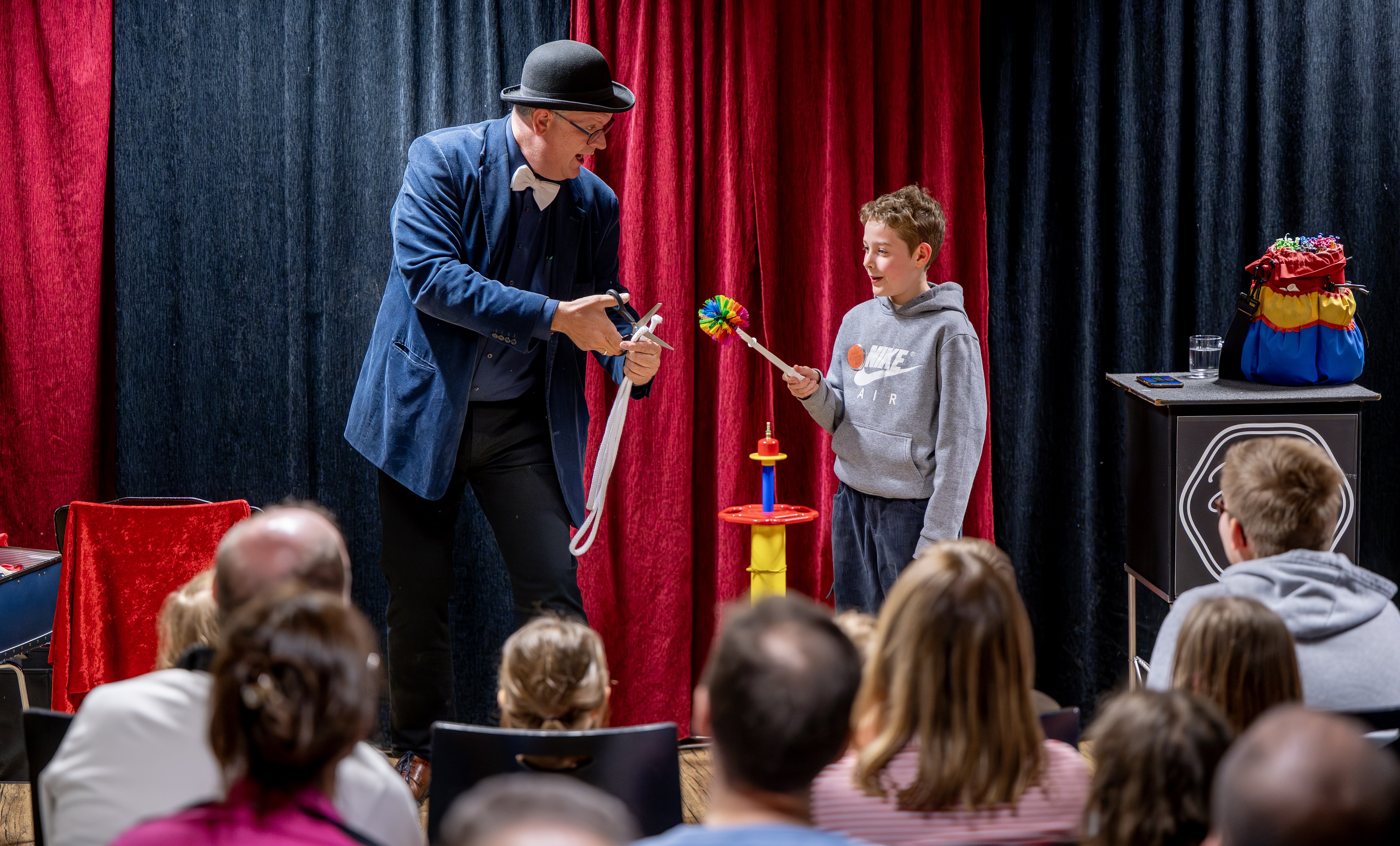 Zauberkünstler Benji Wiebe – Zaubershow für Erwachsene und Familien – 3