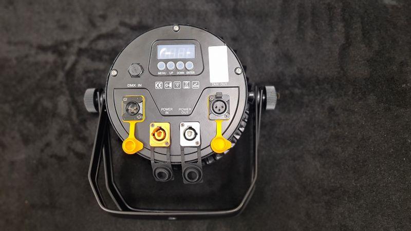 LED Scheinwerfer Wasser-und Wet mietterfest IP65 RGBWA+UV mieten – 4