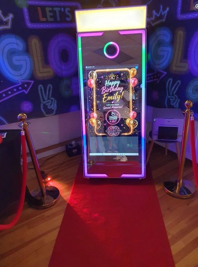 Fotospiegel mieten – Magic Mirror Fotobox mit Sofortdruck & Digital – 3
