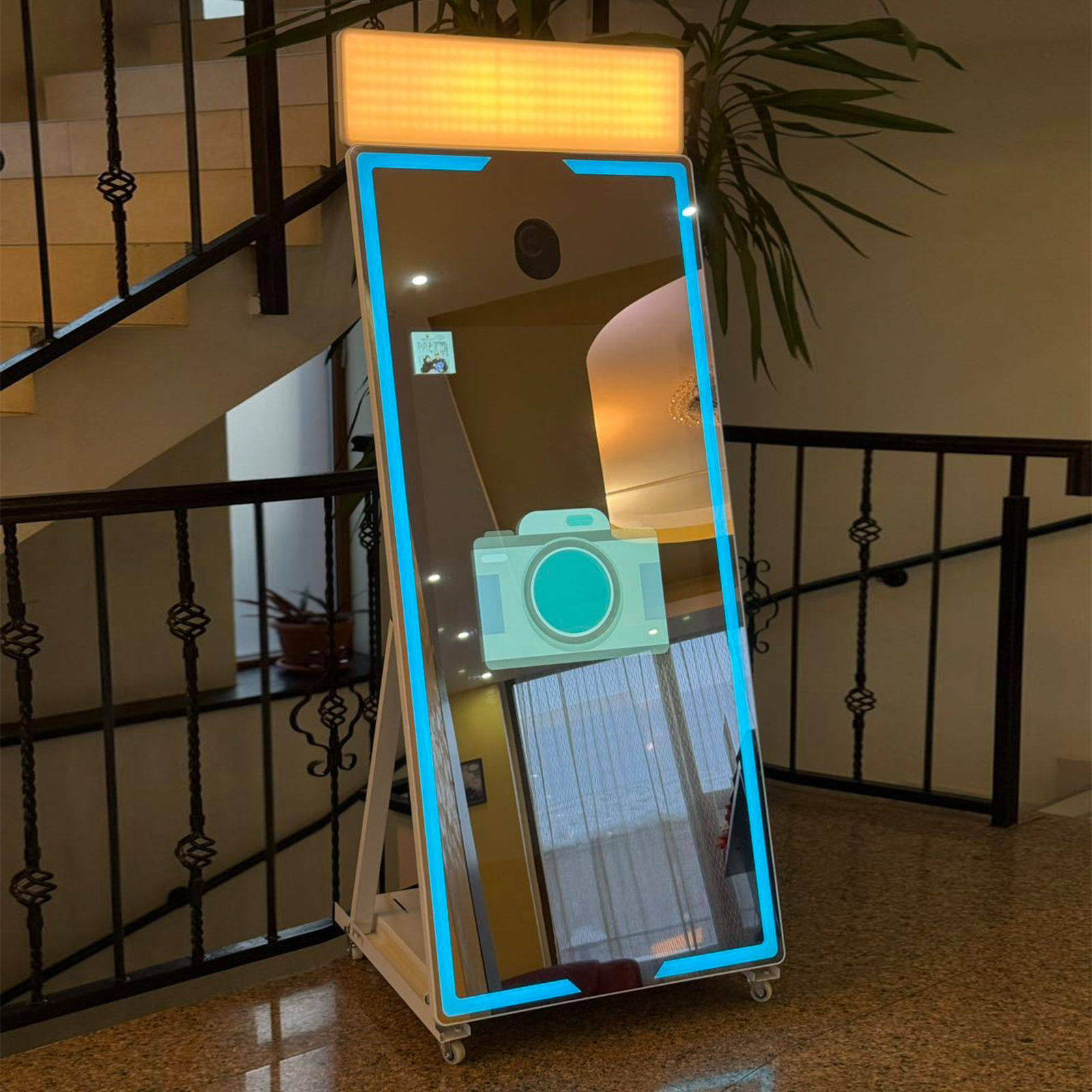 Fotospiegel mieten – Magic Mirror Fotobox mit Sofortdruck & Digital – 4