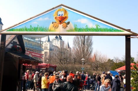 Ostermarkt Dekoration Eingangstor , Oster Dekoration , Ostern – 2