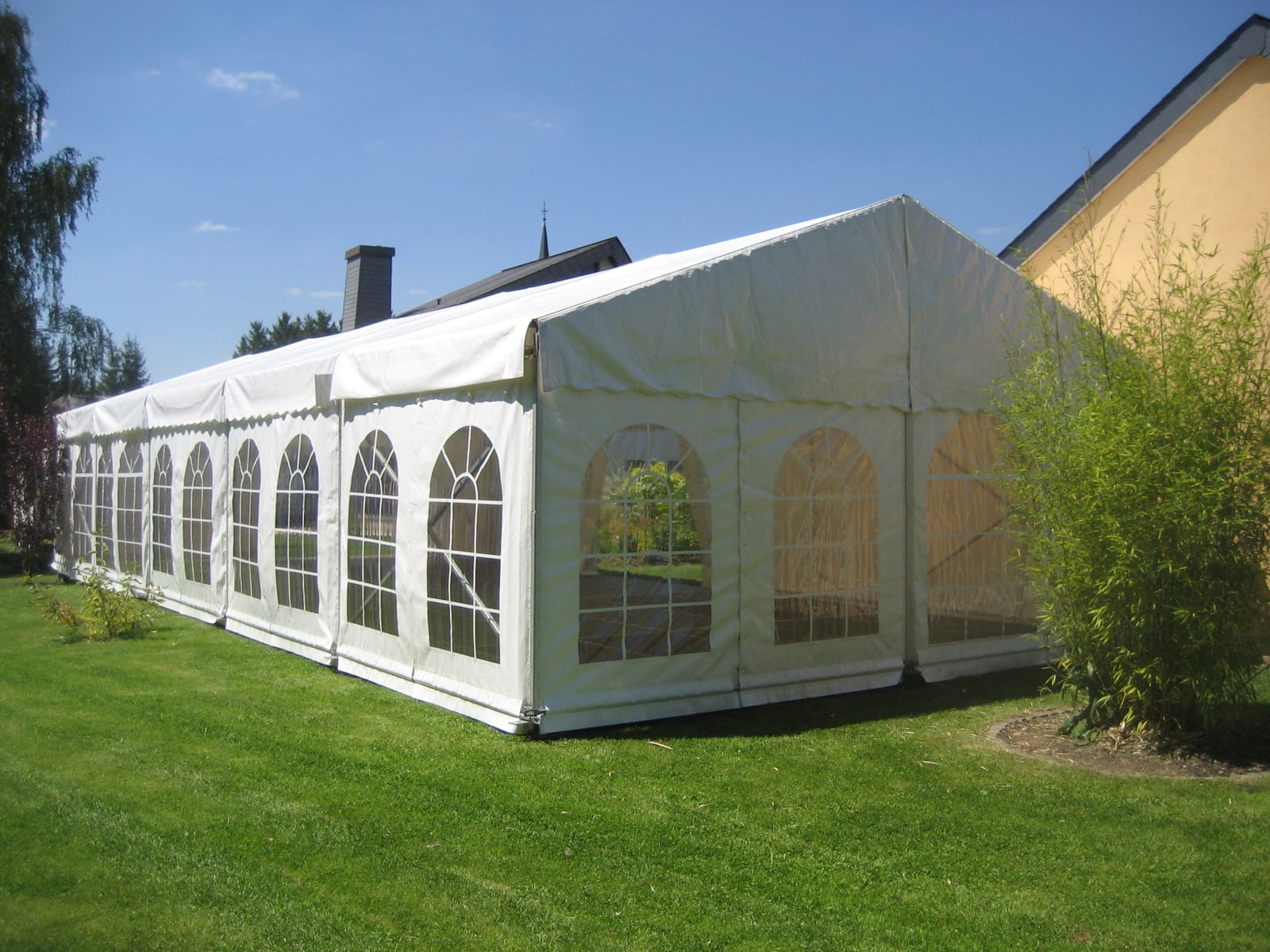 Partyzelt, Pagodenzelt, Festzelt – 2