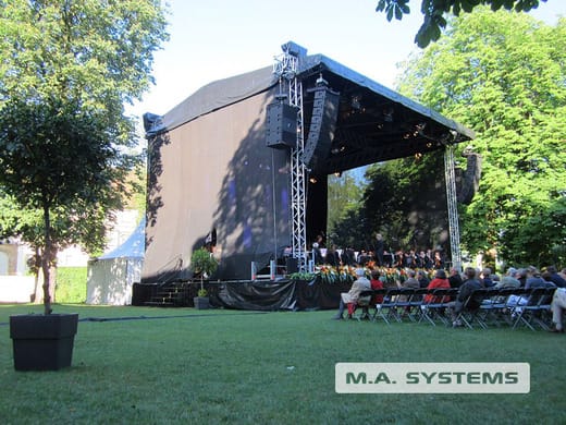 Festival Bühne / Open-Air-Bühne 14x11m