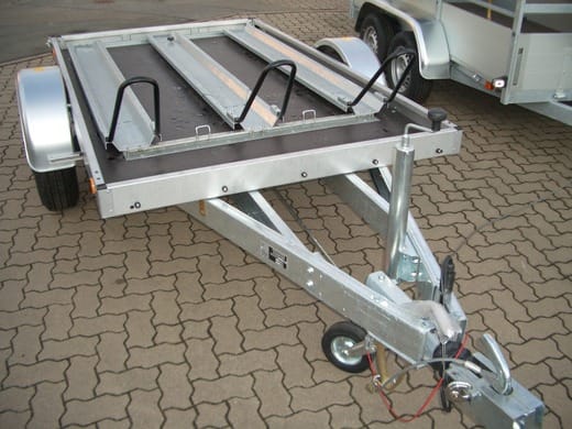 Motorradanhänger, Transporter für 1-3 Motorräder, Anhänger günstig mieten- 100Km/h  HI-CM 2202,2020