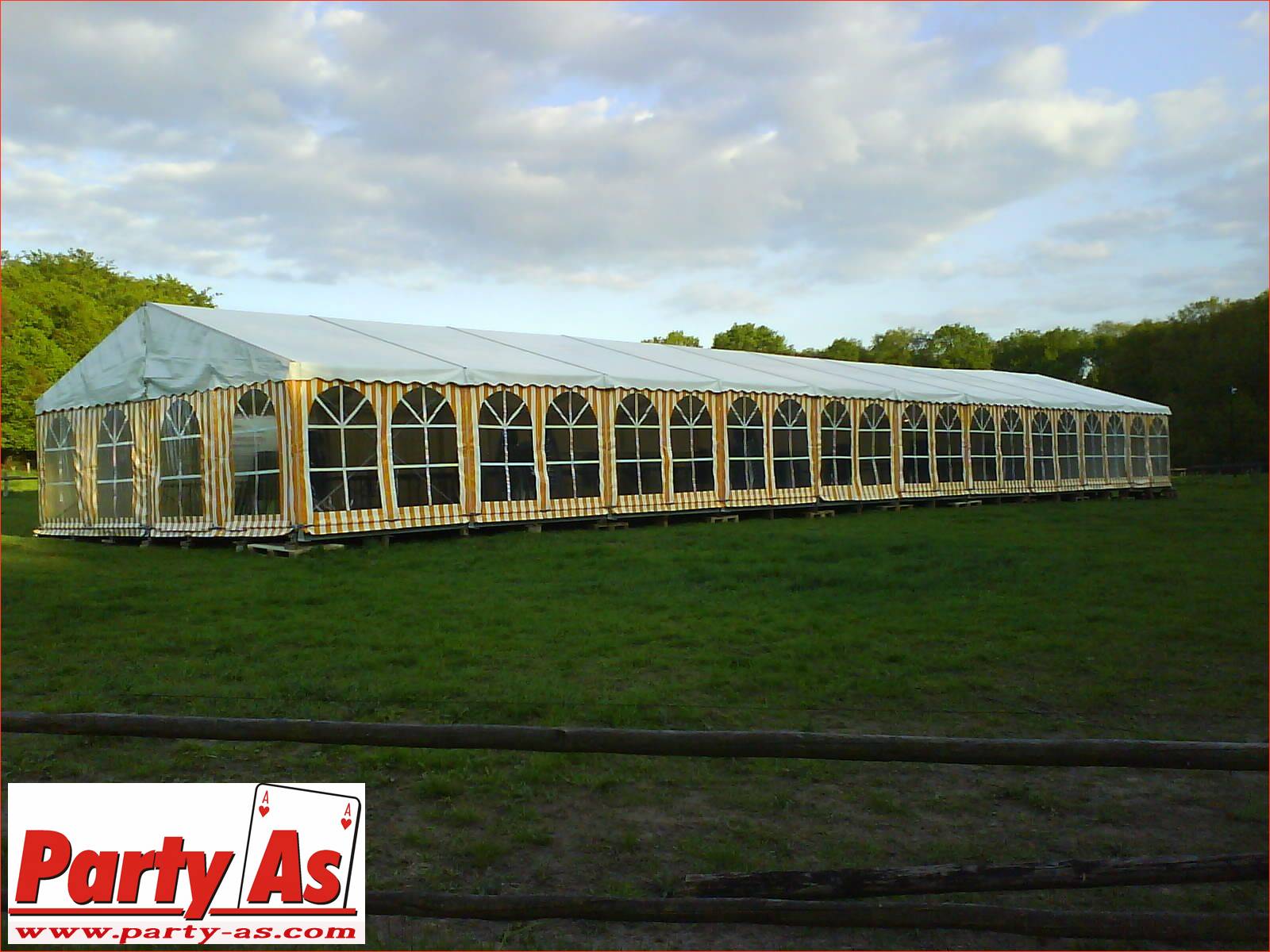 Festzelte mit Boden / Partyzelt ohne Boden // per E-Mail: info@party-as.com / per Tel:02161/4767751 – 4