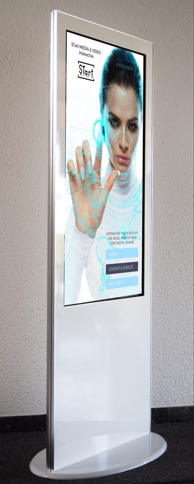 Stele mit Touchscreen - Monitor im Handyformat – 3