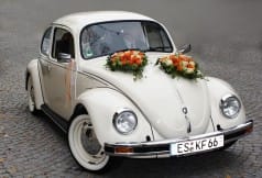 VW Käfer mit Weißwandreifen, Hochzeitsauto, Oldtimer mieten, Fotoshooting, Stuttgart, Esslingen – Thumbnail 8