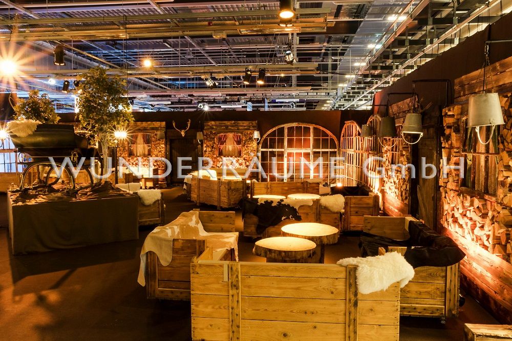 Loungetisch rustikal, mit Baumscheibe – 3