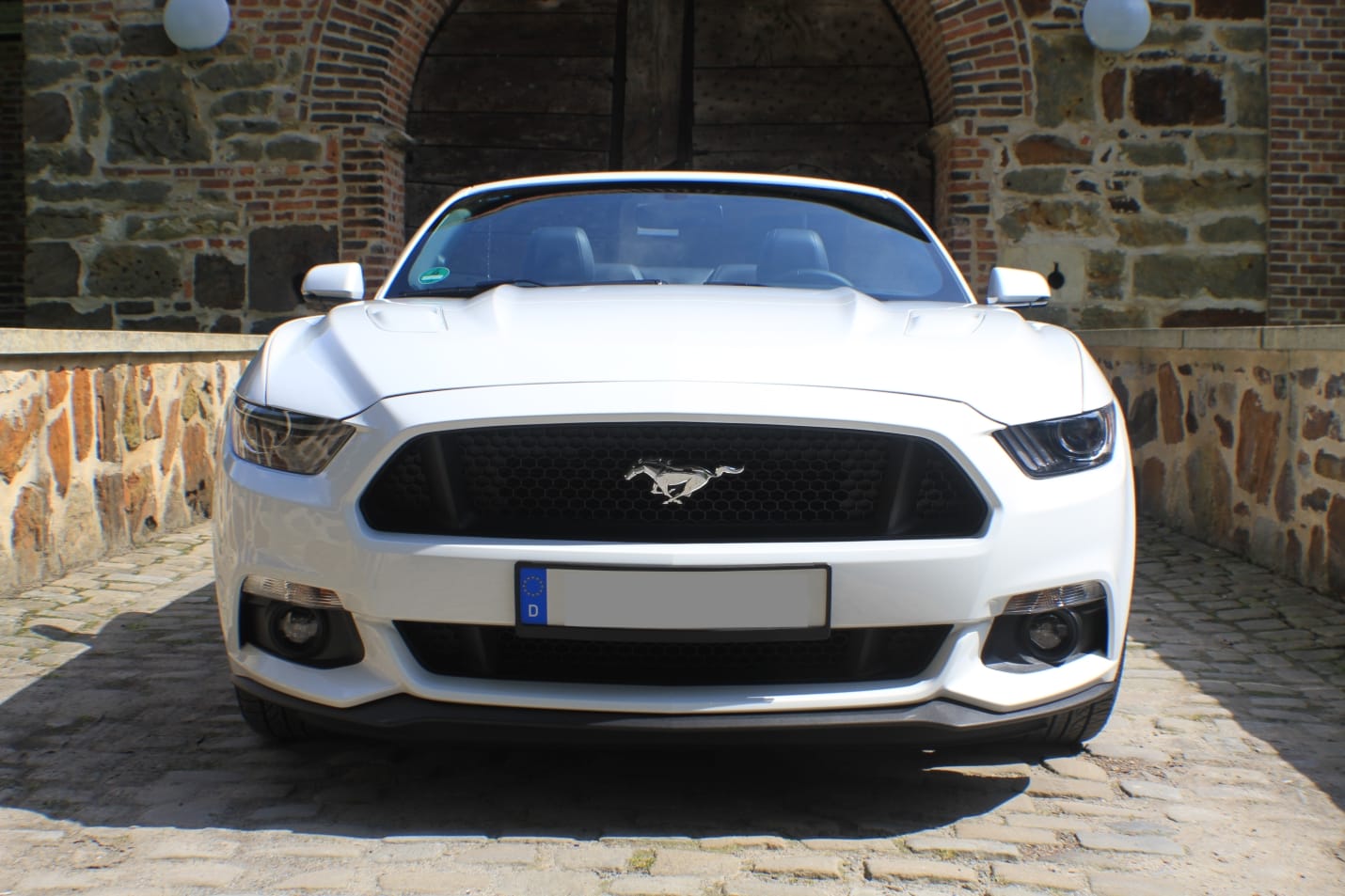 Mustang GT Cabrio zum Selberfahren