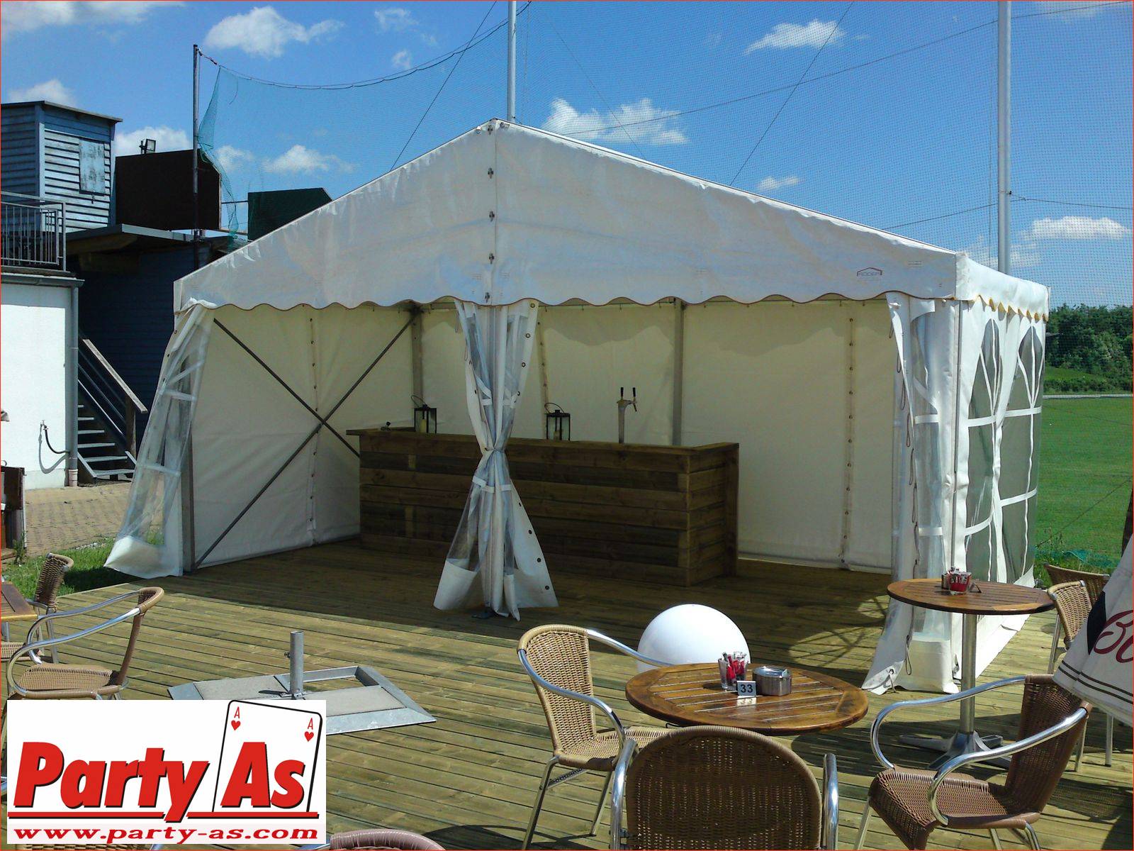 Partyzelt ohne Boden / Partyzelt ohne Boden // per E-Mail: info@party-as.com / per Tel:02161/4767751