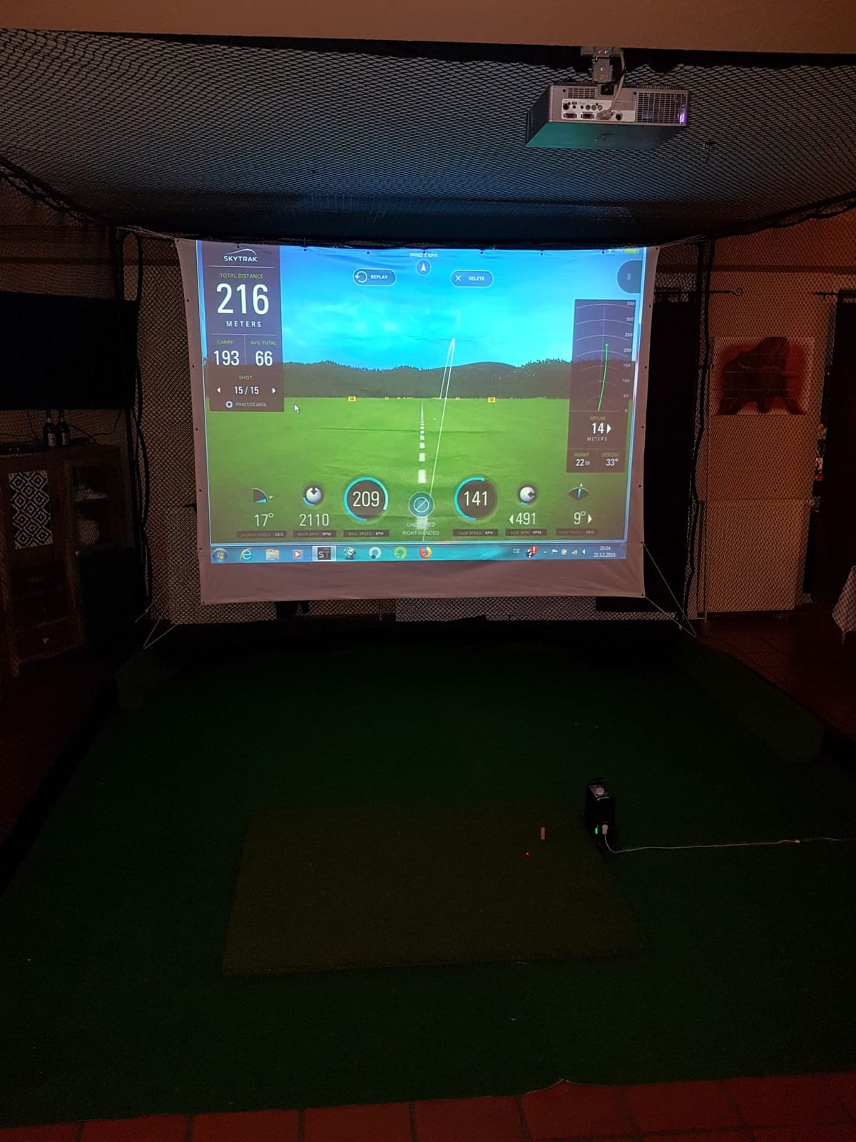 Golf Simulator mit High Speed Kamera - Golfsimulator für Golfevent - Golfautomat  - Indoorgolf -  Golfturnier - Golfen bei Events – 5