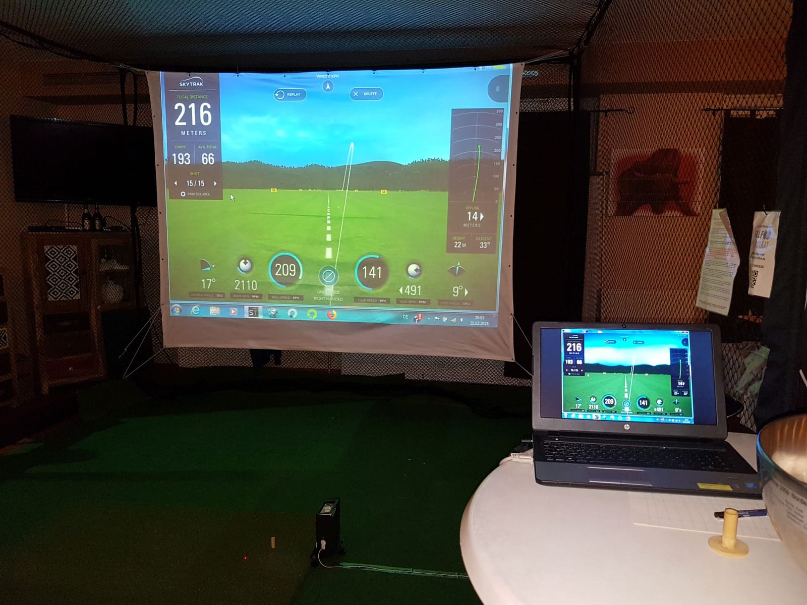 Golf Simulator mit High Speed Kamera - Golfsimulator für Golfevent - Golfautomat  - Indoorgolf -  Golfturnier - Golfen bei Events – 3