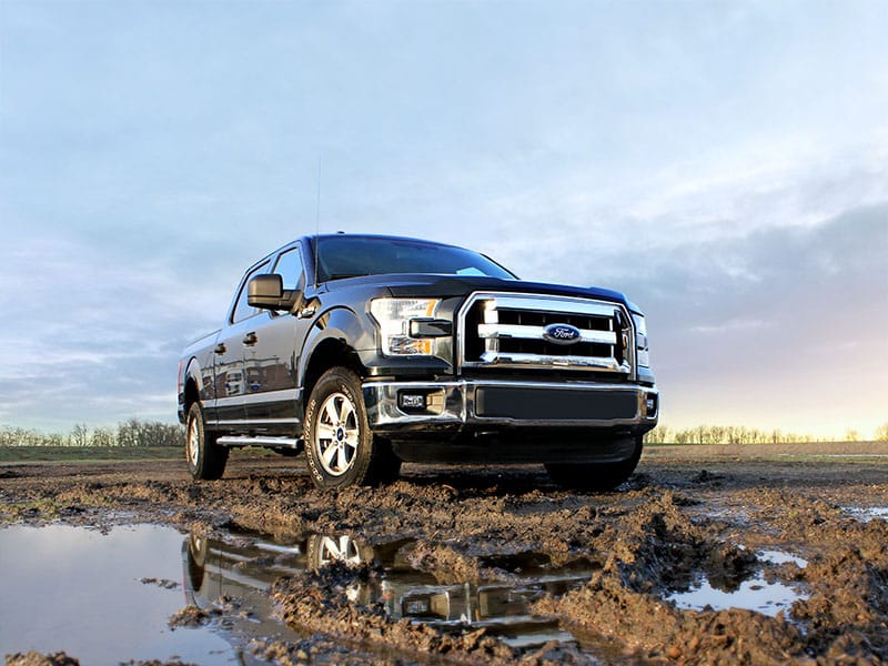 Ford F-150 Pickup mit Anhängerkupplung