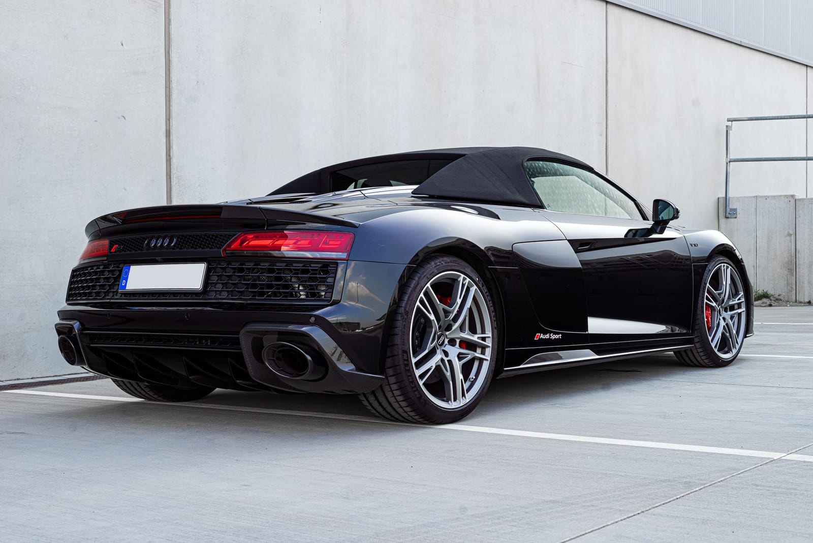 Audi R8 V10 Performance Spider Facelift 620PS ab sofort Verfügbar bei ECC-Rent Weiterstadt – Thumbnail 6