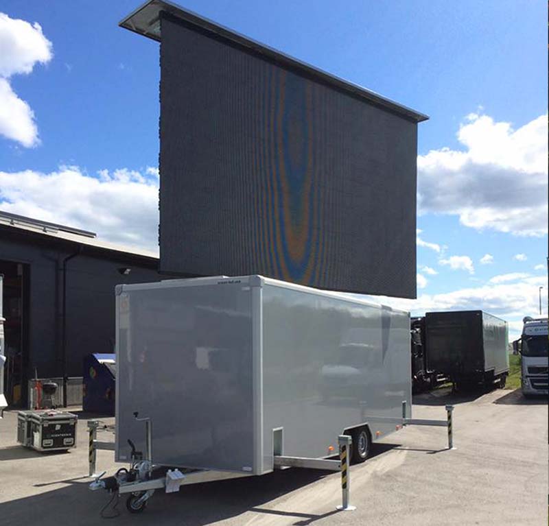 mobile LED Wand, Videowall-Anhänger mit 5m x 3m hochauflösender Videowand Public Viewing WM 2026