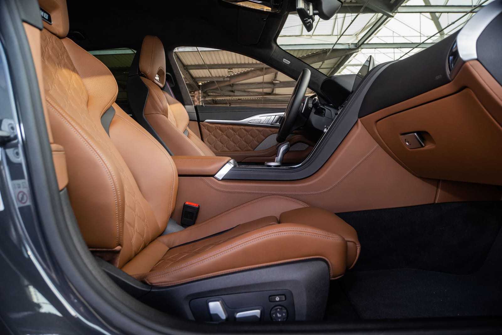 BMW M8 Competition Gran Coupé , Allrad, Sportwagen mieten bei ECC-Rent Weiterstadt – Thumbnail 9