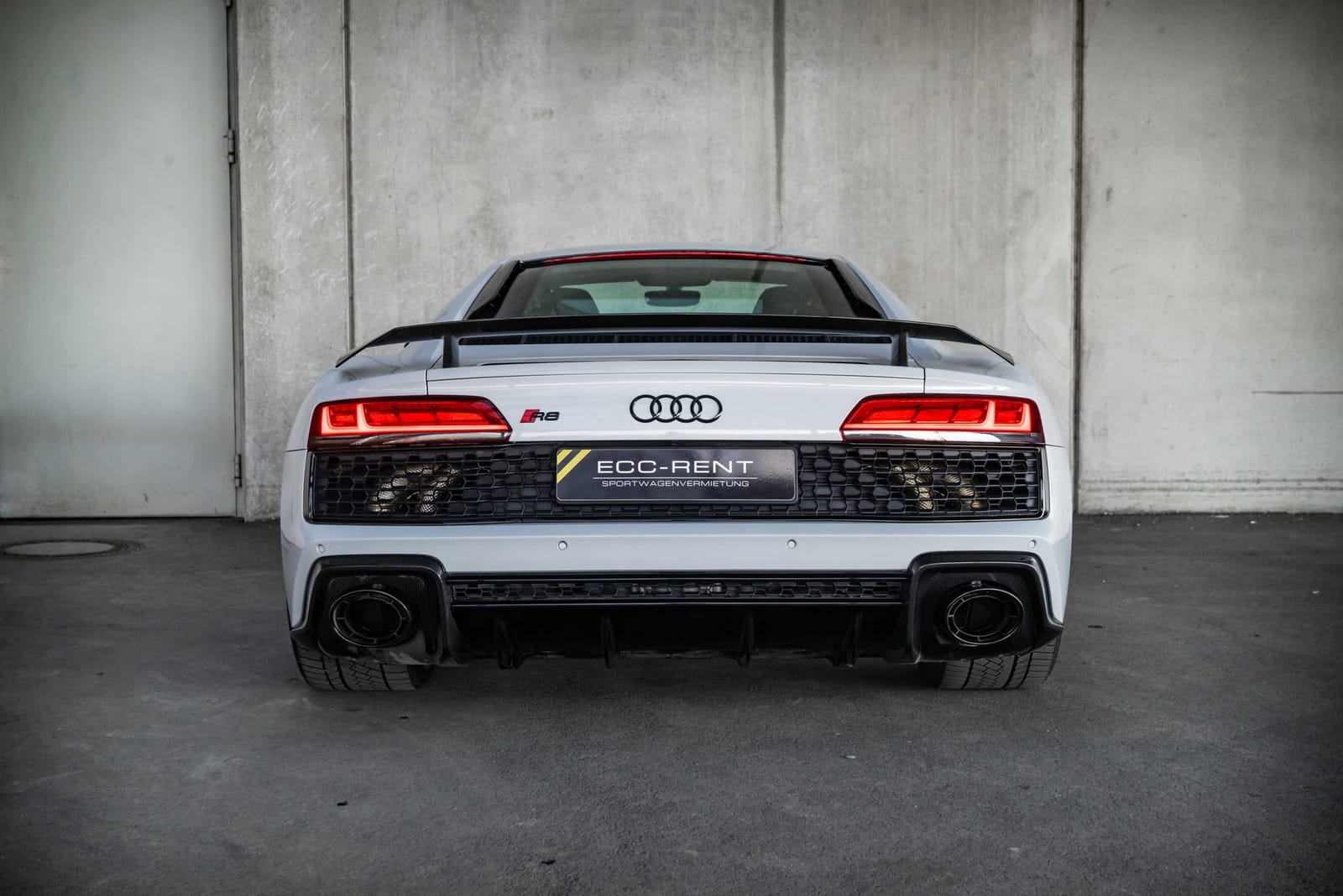 Audi R8 V10 Performance Coupé , Allrad, Sportwagen mieten bei ECC-Rent Weiterstadt – 5
