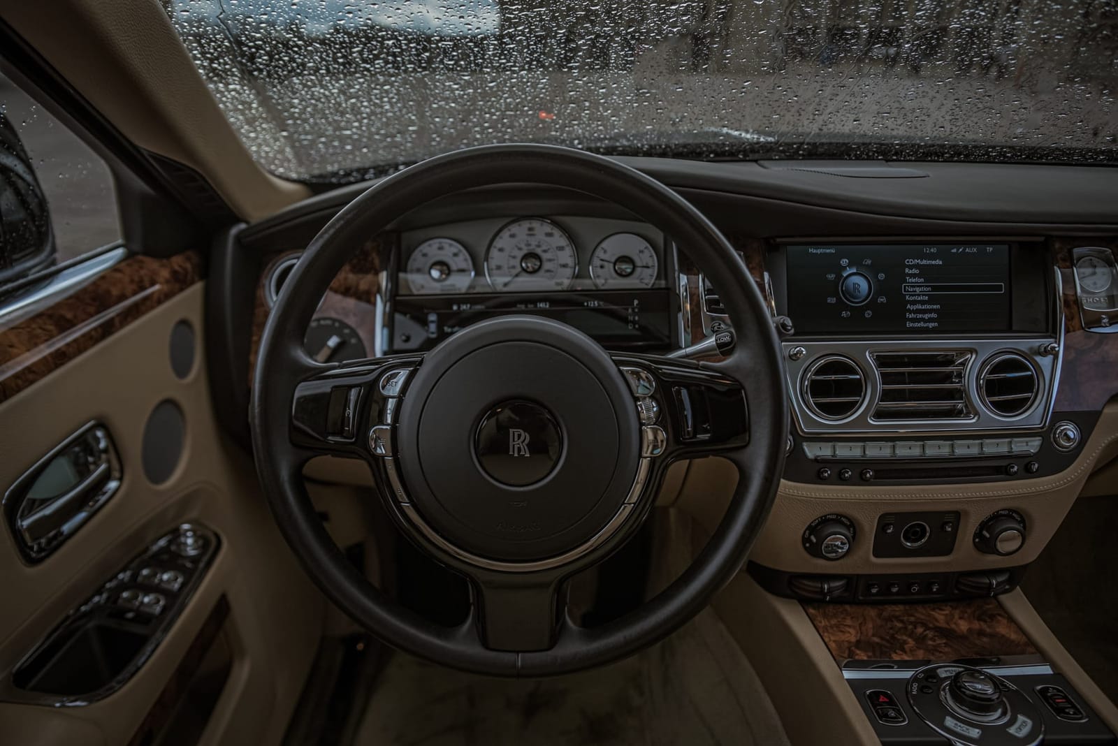 Rolls Royce Ghost mieten Hochzeitsauto Dawn Wraith Cullinan Phantom Berlin – Thumbnail 6